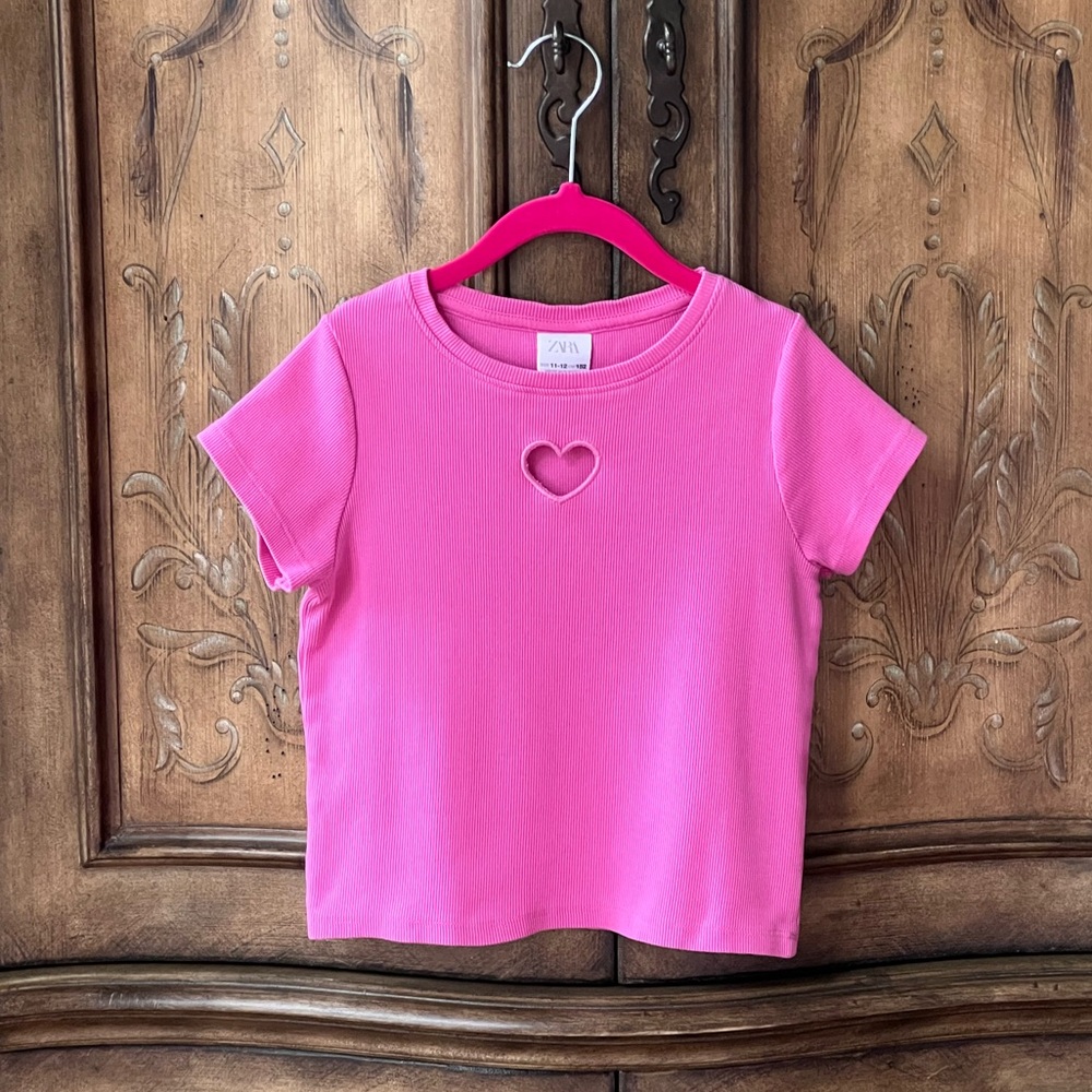 Zara Girls Pink Ribbed Cropped Tee Heart Cutout Short Sleeve Sz 11/12